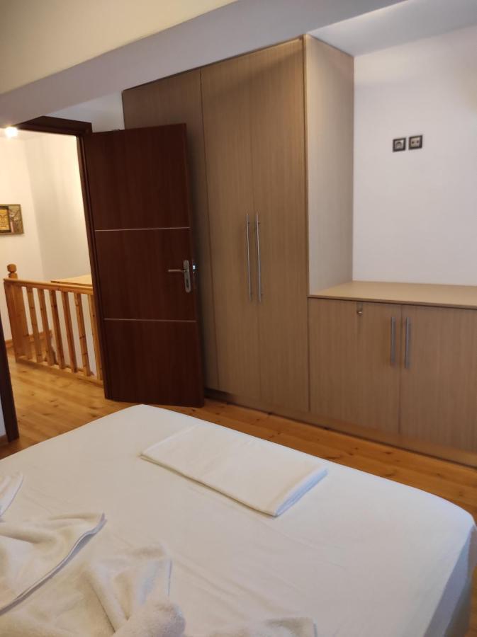 Skála Astradeni Luxury Apartments Kratir מראה חיצוני תמונה